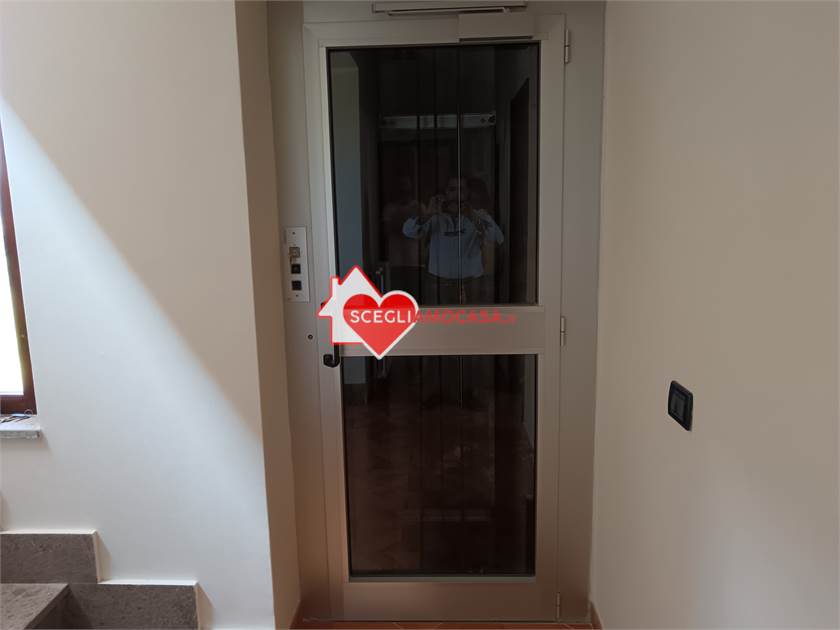 Photo 36